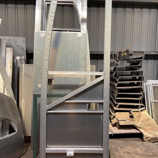 OEM standard size front passenger door of bus aluminum door - Image 2